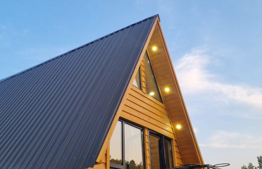 کلبه سوئیسی جنگلی مدرن در لاهیجان کد ۱۵۰ 13